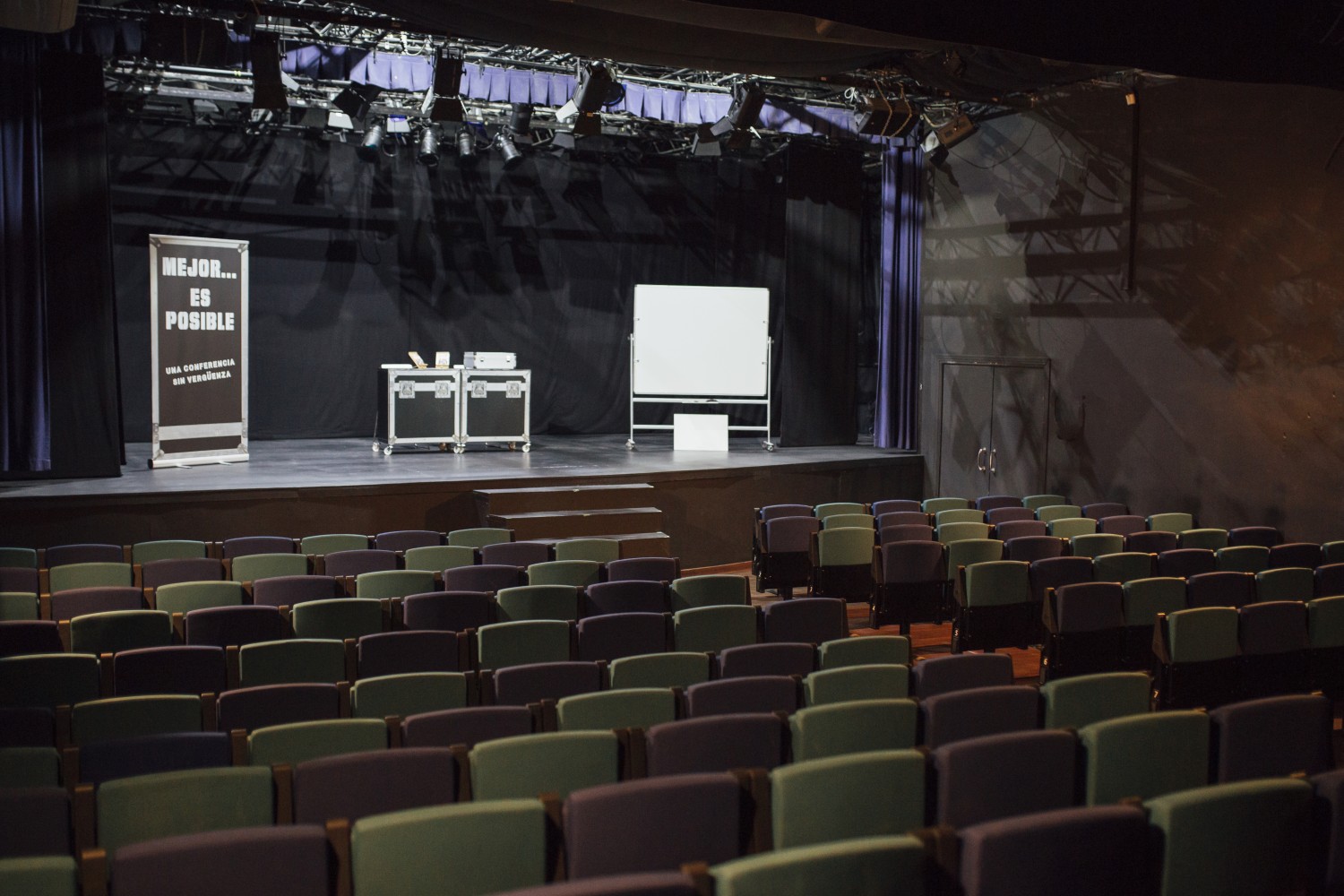 La sala de espera y ambigú